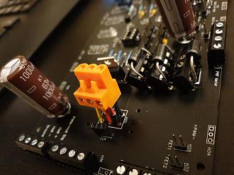 Click image for larger version  Name:	PCB close up 1.png Views:	22 Size:	537.9 KB ID:	74130