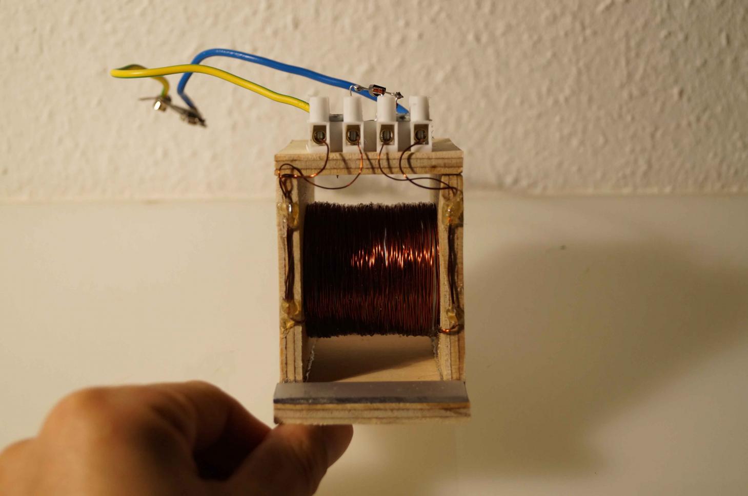 Click image for larger version
Name: Small coil.jpg
Views: 1
Size: 81.4 KB
ID: 45177